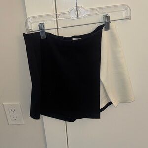 superdown Black and White Colorblock Skort Shorts